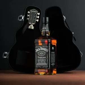 Pack Whisky Jack Daniel's Old N°7 750cc + Estuche Guitarra
